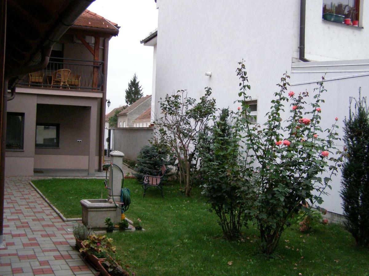 Studio Apartman Vukovic Varaždin 外观 照片
